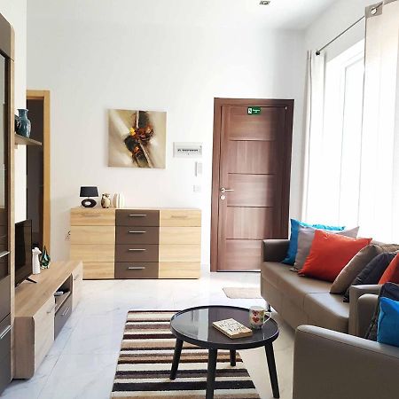 Ac1- Prime Location 3 Bedroom Apt In St.Julian'S St. Julian's Zewnętrze zdjęcie