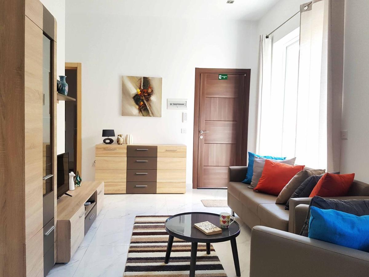 Ac1- Prime Location 3 Bedroom Apt In St.Julian'S St. Julian's Zewnętrze zdjęcie