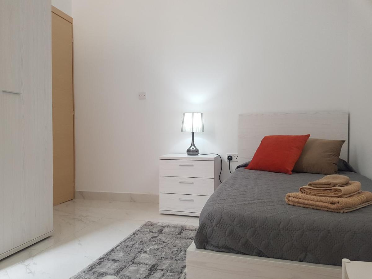 Ac1- Prime Location 3 Bedroom Apt In St.Julian'S St. Julian's Zewnętrze zdjęcie